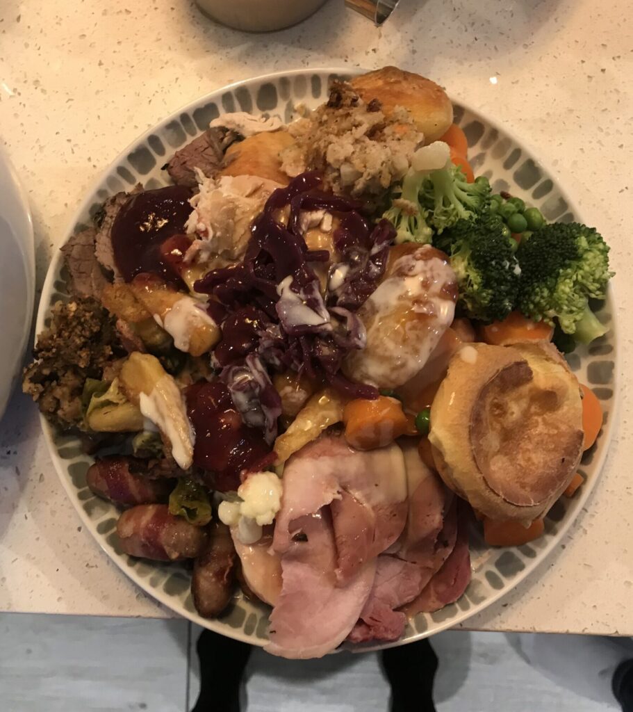 A bird-eye view of a Christmas dinner